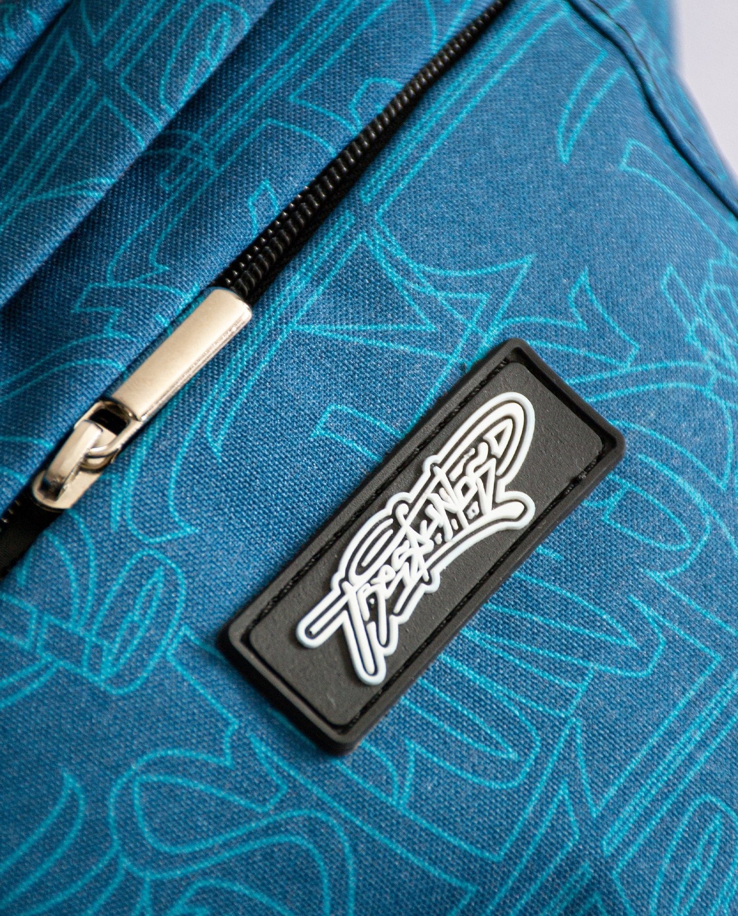 Canguro Style Tag Silueta Azul - 3PUNTOS