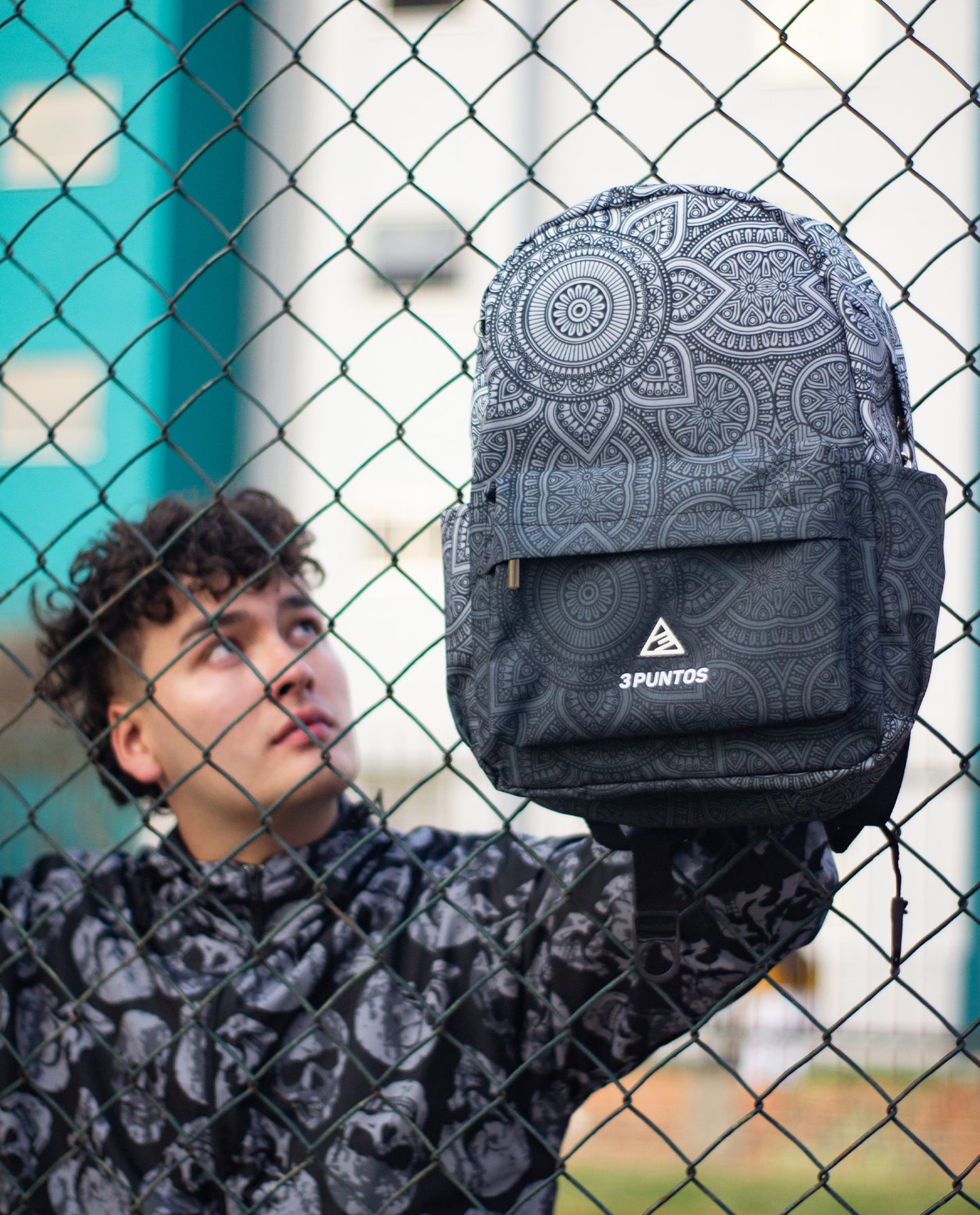 Morral Clásico 3Puntos Mándalas Blancas
