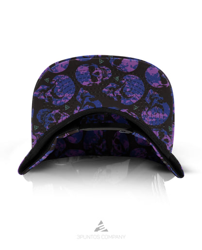 Gorra Plana Calaveras Clásicas Morada