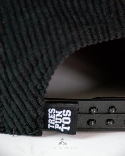 Gorra 5 Paneles Negra Pana - 3PUNTOS